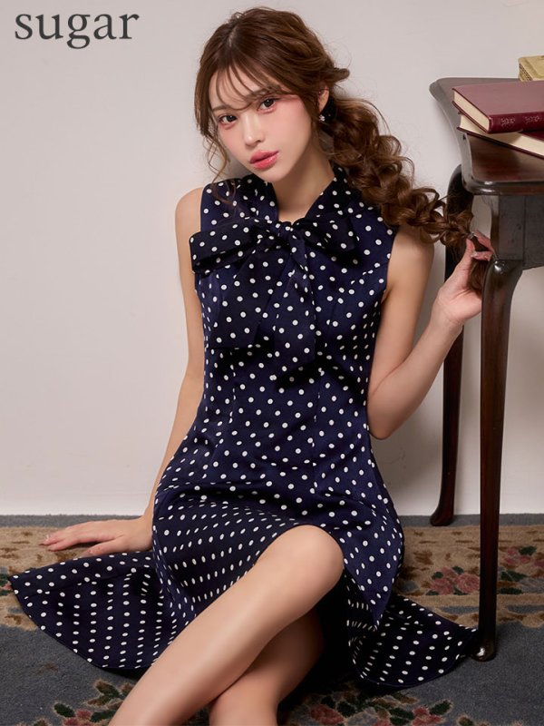 ネイビーxホワイト　モデル：るりぴ　身長：165cm　着用サイズ：7号(Sサイズ)