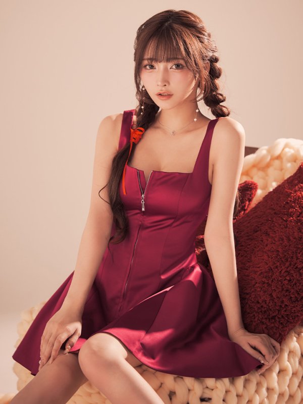 アンゴラレッド　モデル：まみ　身長：160cm　着用サイズ：7号(Sサイズ)サイズ