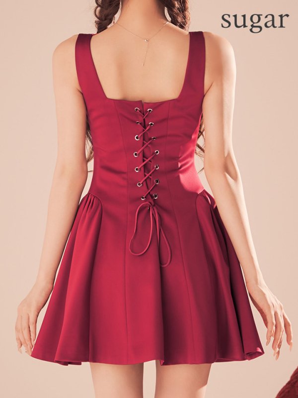 アンゴラレッド　モデル：まみ　身長：160cm　着用サイズ：7号(Sサイズ)サイズ