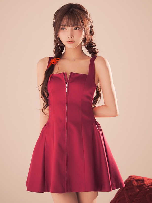 アンゴラレッド　モデル：まみ　身長：160cm　着用サイズ：7号(Sサイズ)サイズ