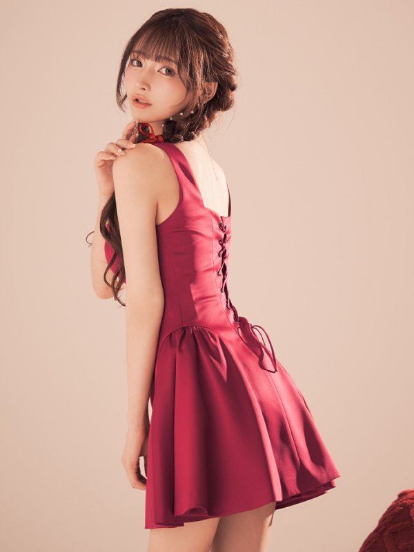 アンゴラレッド　モデル：まみ　身長：160cm　着用サイズ：7号(Sサイズ)サイズ