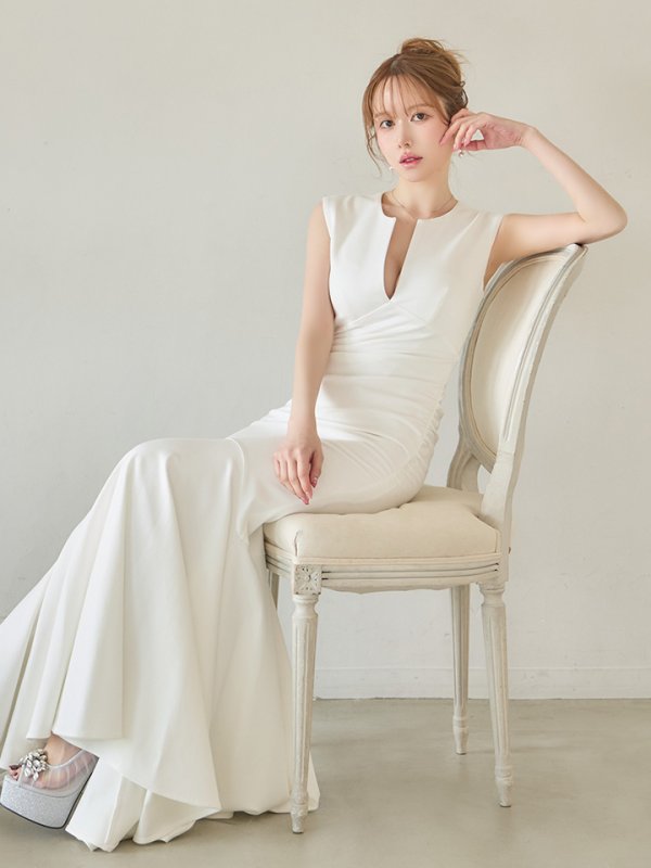 ホワイト　モデル：ゆめ　身長：160cm　着用サイズ：Sサイズ