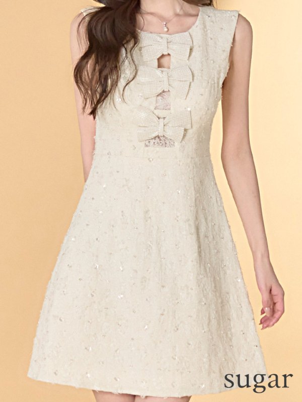 アイボリー モデル：ゆめ　身長：160cm　着用サイズ：7号(Sサイズ)