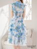 ホワイトxブルー モデル：桜伊みやこ　身長：168cm　着用サイズ：7号(Sサイズ)