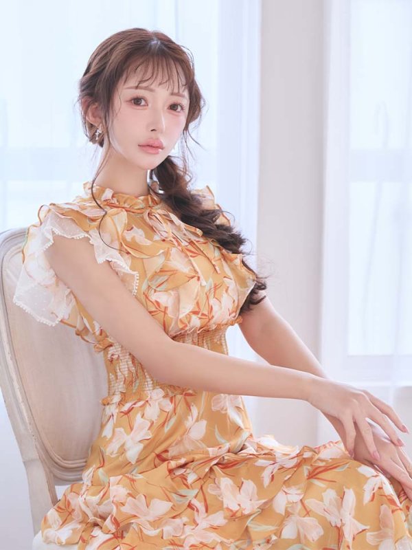 オレンジ　モデル：りな　身長：160cm　着用サイズ：Sサイズ