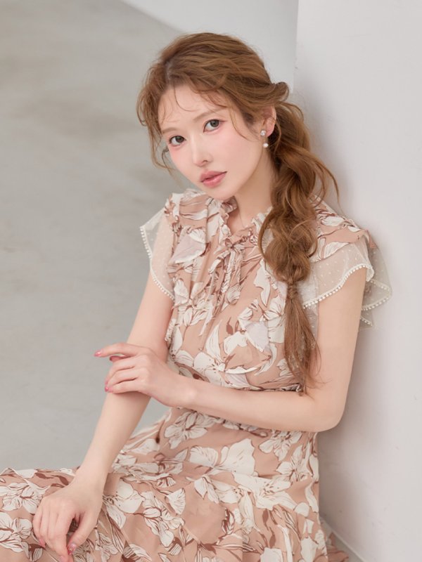 ピンクxアイボリー　モデル：ゆめ　身長：162cm　着用サイズ：7号(Sサイズ)