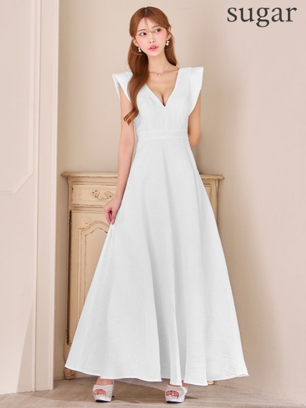 ホワイト　モデル：るりぴ　身長：165cm　着用サイズ：7号(Sサイズ)