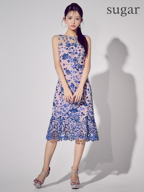 ブルー モデル：まおちゃる　身長：160cm　着用サイズ：7号(Sサイズ)