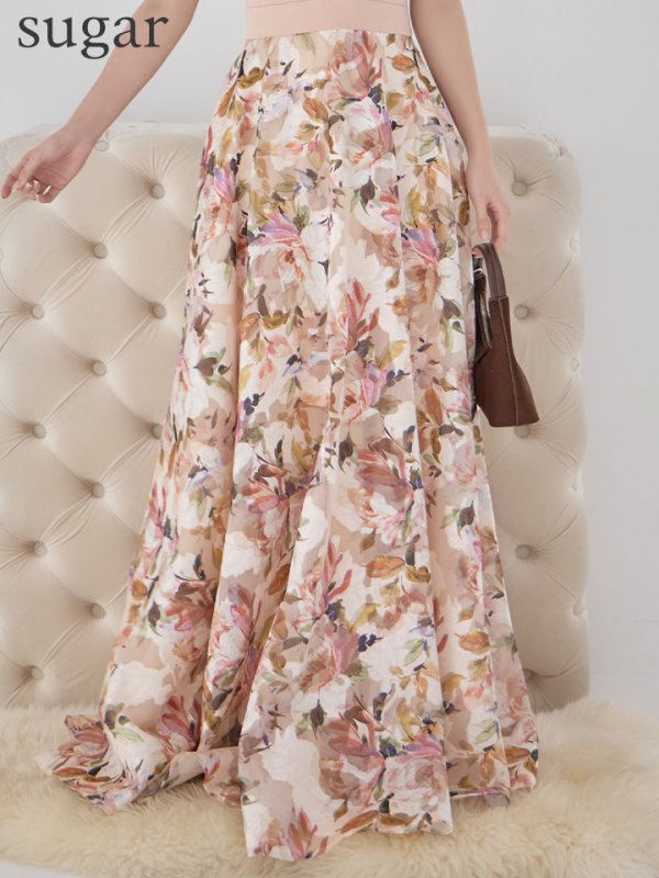 ベージュxプリント モデル：ももか　身長：156cm　着用サイズ：7号(Sサイズ)