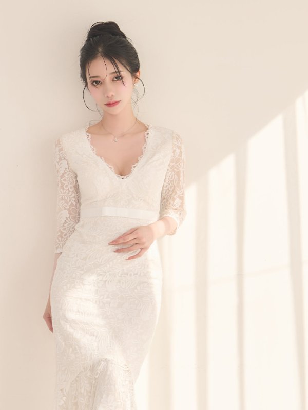 ホワイト　モデル：ゆりお　身長：165cm　着用サイズ：Sサイズ