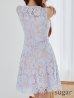 ブルー モデル:真優川咲 身長:158cm 着用サイズ:7号(Sサイズ)