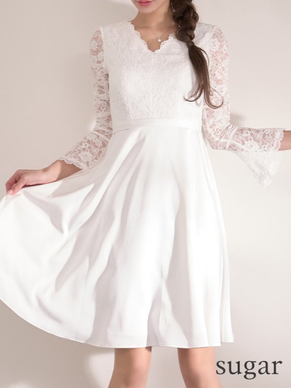 ホワイト モデル：るりぴ　身長：165cm 着用サイズ：7号(Sサイズ)