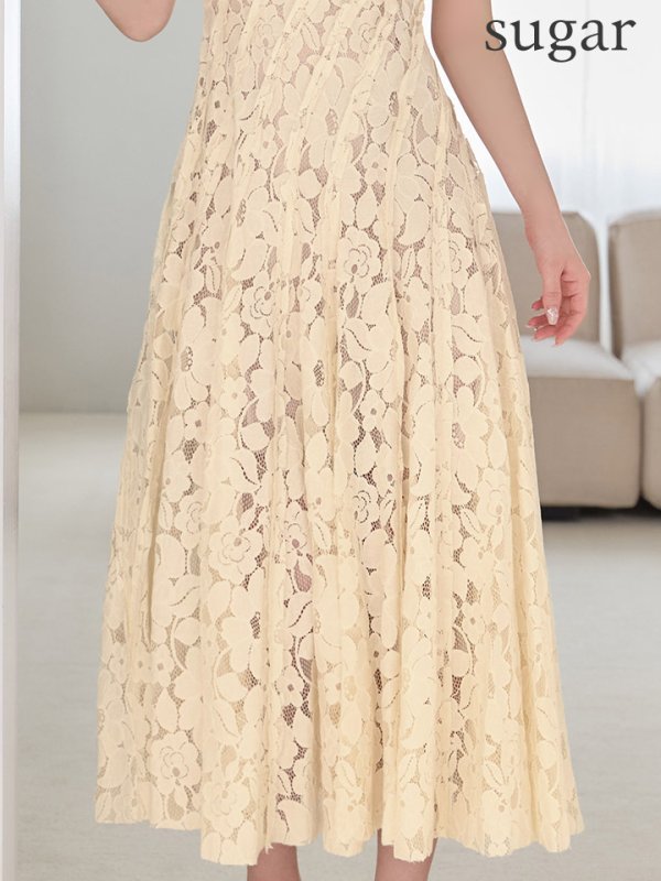 アイボリー　モデル：ゆめ　身長：160cm　着用サイズ：7号(Sサイズ)