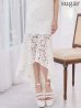 ホワイト　モデル：りな　身長：160cm　着用サイズ：7号(Sサイズ)