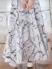 ホワイト ブラック モデル：りな　身長：160cm　着用サイズ：7号(Sサイズ)
