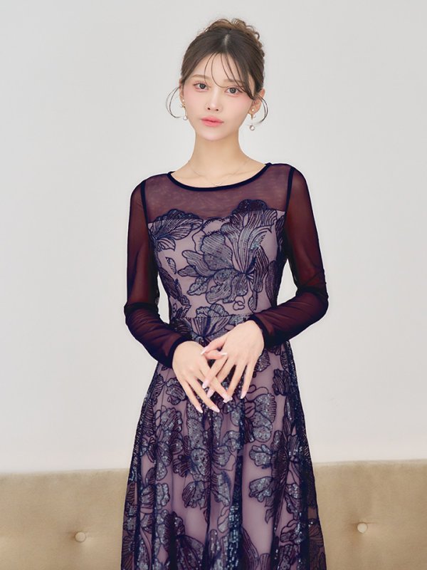 ネイビー　モデル：るりぴ　身長：165cm　着用サイズ：Sサイズ