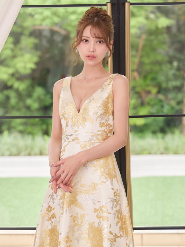 イエロー　モデル：るりぴ　身長：165cm　着用サイズ：7号(Sサイズ)