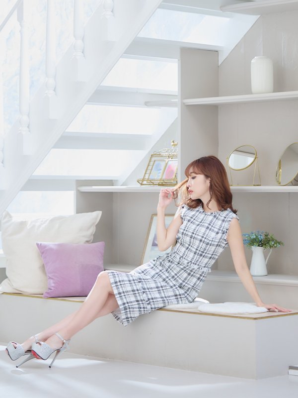 画像3: 【XS-Lサイズあり】【ERUKEI エルケイ】ツイード/ チェック/ ノースリーブ/ フリンジ/ タイト/ ワンピース/ ミディアムドレス/ キャバドレス[OF2]