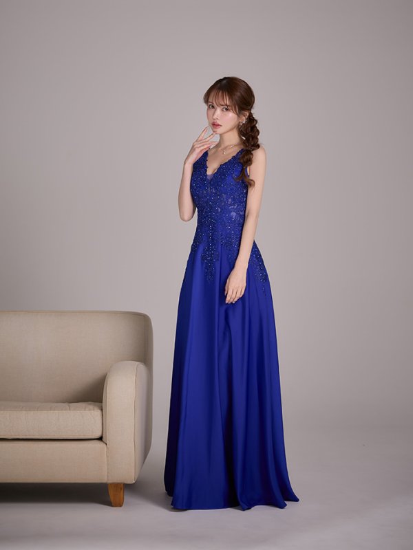 ロイヤルブルー　モデル：ゆめ　身長：160cm　着用サイズ：Sサイズ