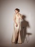 ベージュ モデル：真優川咲　身長：159cm　着用サイズ：Sサイズ