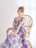 ホワイト×パープル　モデル：るりぴ　身長：165cm　着用サイズ：7号（Sサイズ）