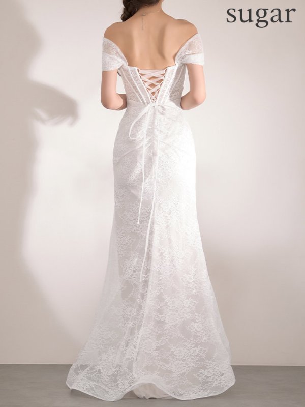 ホワイト　モデル：るりぴ　身長：165cm　着用サイズ：7号(Sサイズ)