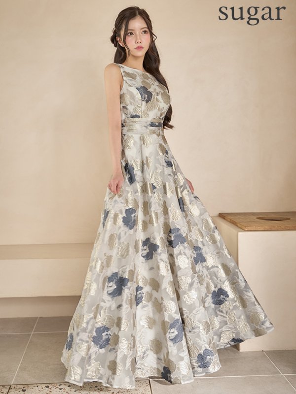 ゴールド×グレー　モデル：せいは　身長：160cm　着用サイズ：7号(Sサイズ)