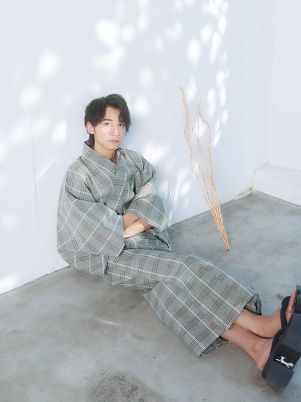 画像9: 【即日発送】【メンズ浴衣】グリーンベージュモダン浴衣【浴衣３点セット 浴衣/帯/下駄】[YMT]