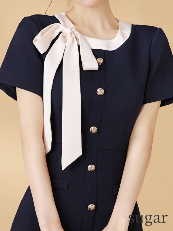 ネイビー モデル：まりん　身長：164cm　着用サイズ：7号(Sサイズ)