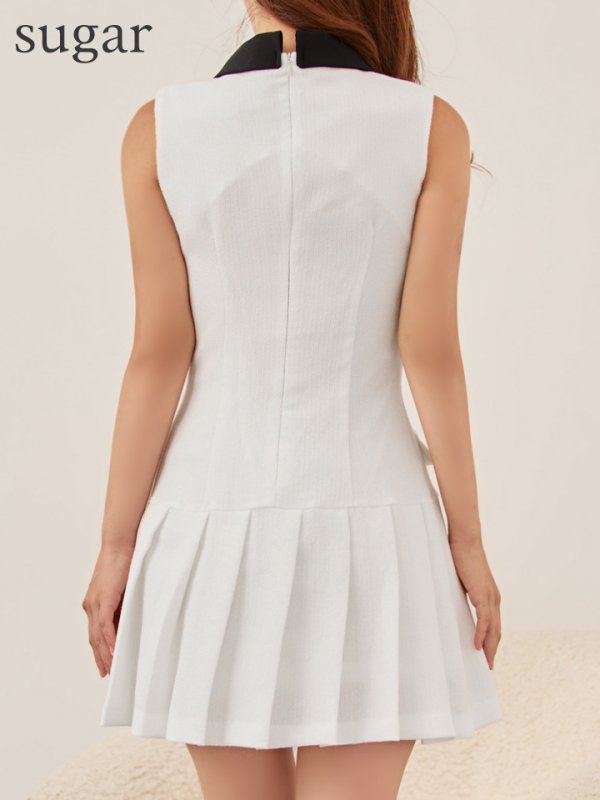 ホワイト モデル：まりん　身長：164cm　着用サイズ：Sサイズ