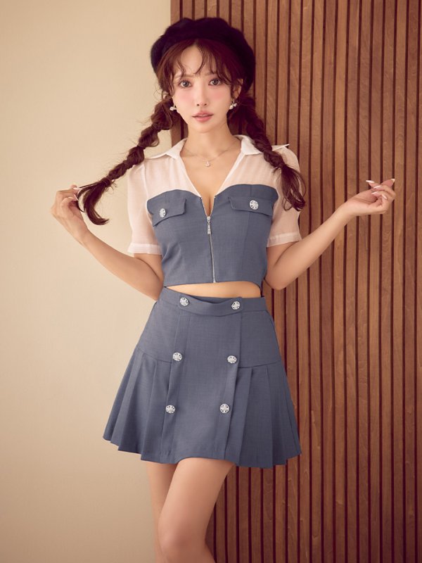 グレー　モデル：三上悠亜　身長：159cm　着用サイズ：Sサイズ