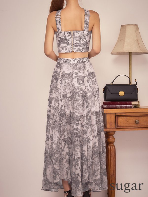 ベージュ　モデル：まりん　身長：164cm　着用サイズ：Sサイズ