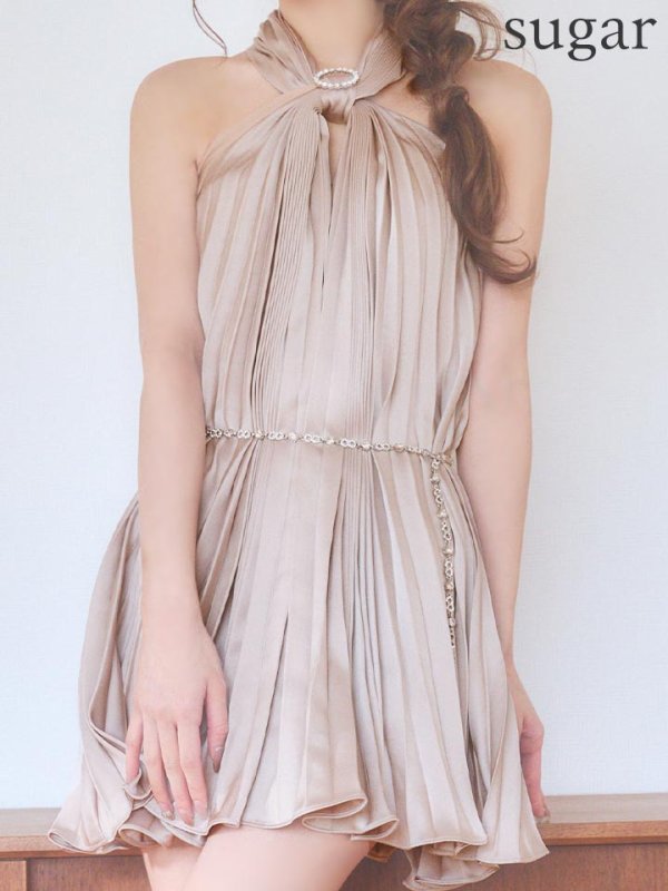 ピンクベージュ　モデル：るりぴ 身長：165cm 着用サイズ：Sサイズ