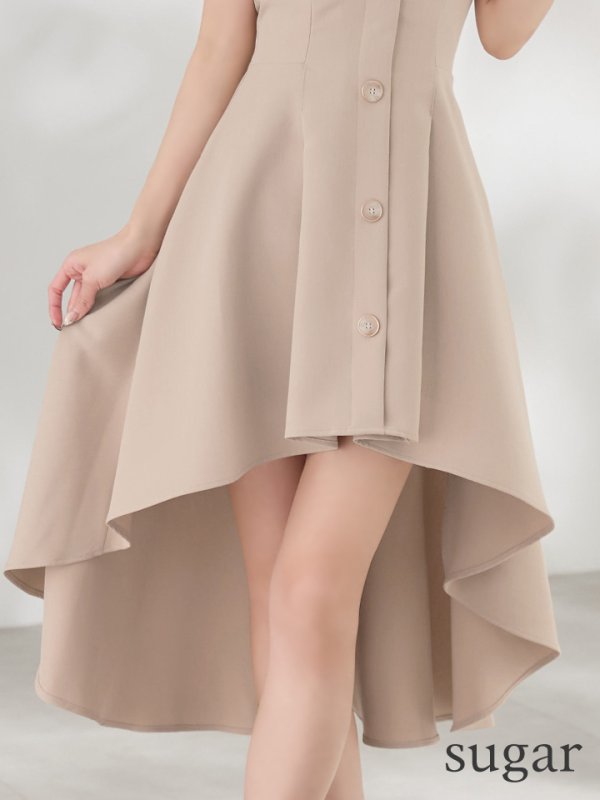 ベージュ　モデル：るりぴ　身長：165cm　着用サイズ：Sサイズ