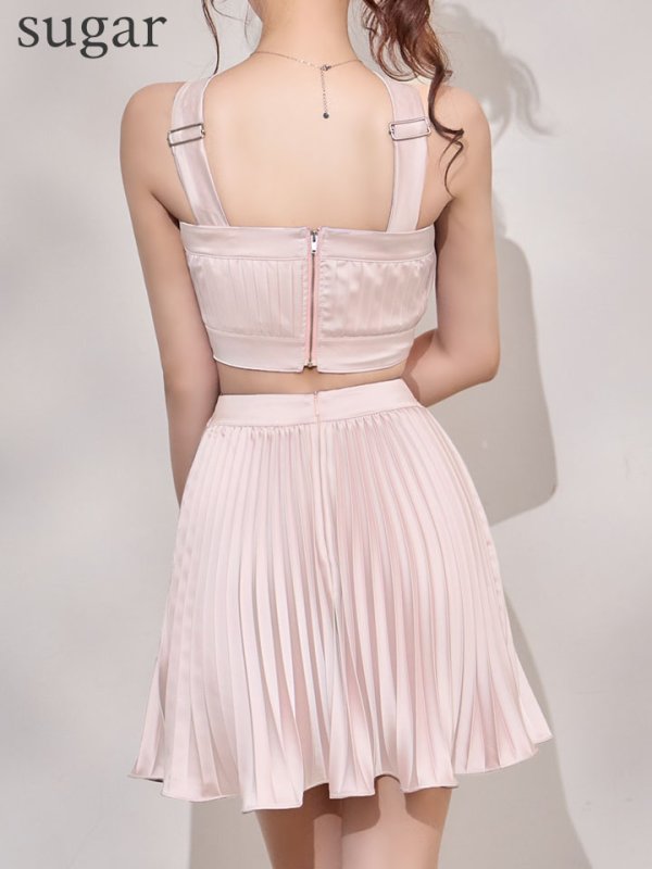 ピンク　モデル：りな　身長：160cm　着用サイズ：Sサイズ