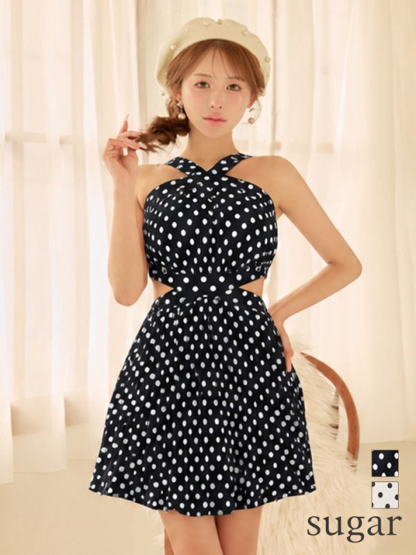 ブラック モデル：カルア　身長156cm　着用サイズ：Sサイズ