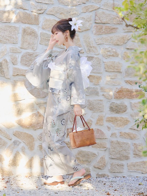 画像12: 【即日発送！】【浴衣】グレー地×可憐に咲き誇る百合浴衣【浴衣３点セット 浴衣/帯/下駄】[YMT]