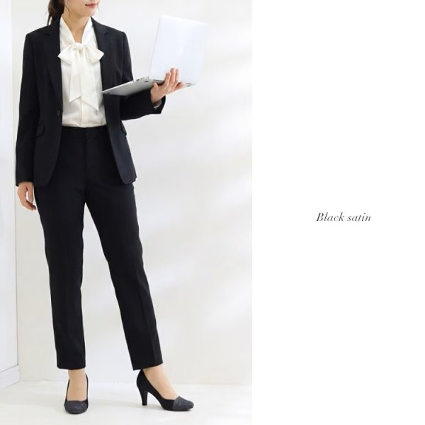 ブラックサテン