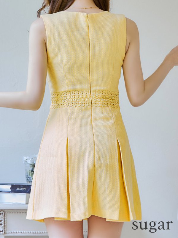 画像30: XS-Lサイズあり【Donia Quinn / ドニアクイーン】 バストフリル/ パールボタン/ ノースリーブ/ ウエストレース/ Aライン/ ミニドレス/ キャバドレス[OF05]