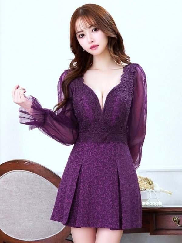 バーガンディー モデル:ゆめ 身長:160cm 着用サイズ:Sサイズ