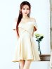 ライトベージュ モデル：真優川咲　身長：158cm　着用サイズ：8号(Sサイズ)
