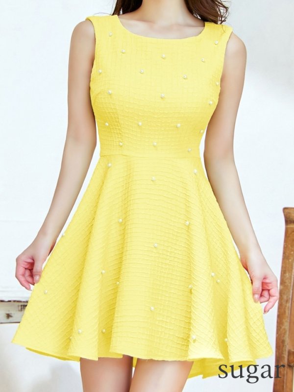 ソフトイエロー モデル:ゆめ 身長:160cm:8号(Sサイズ)