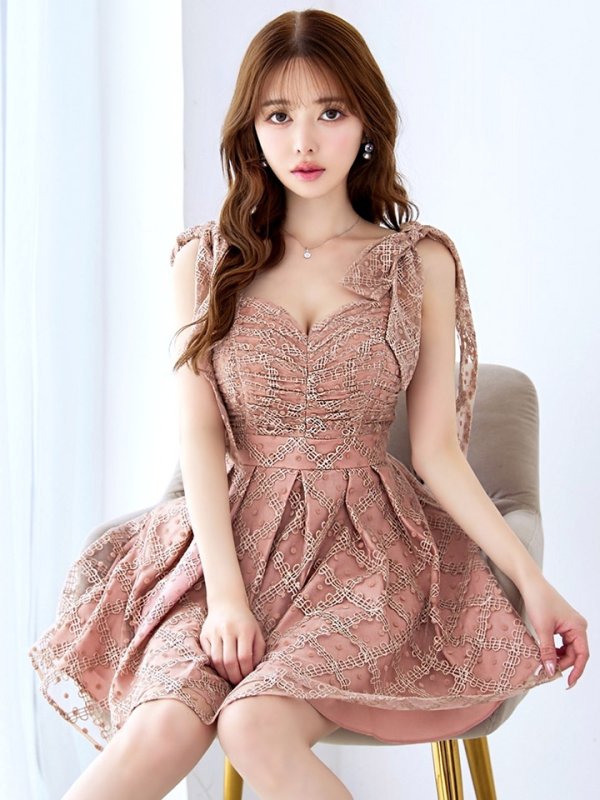 モカブラッシュ　モデル：ゆめ　身長：160cm　着用サイズ：8号(Sサイズ)