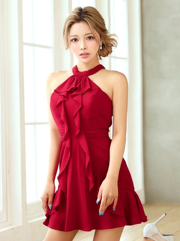 ダークレッド　モデル：如月れい　身長：156cm　着用サイズ：8号(Sサイズ)