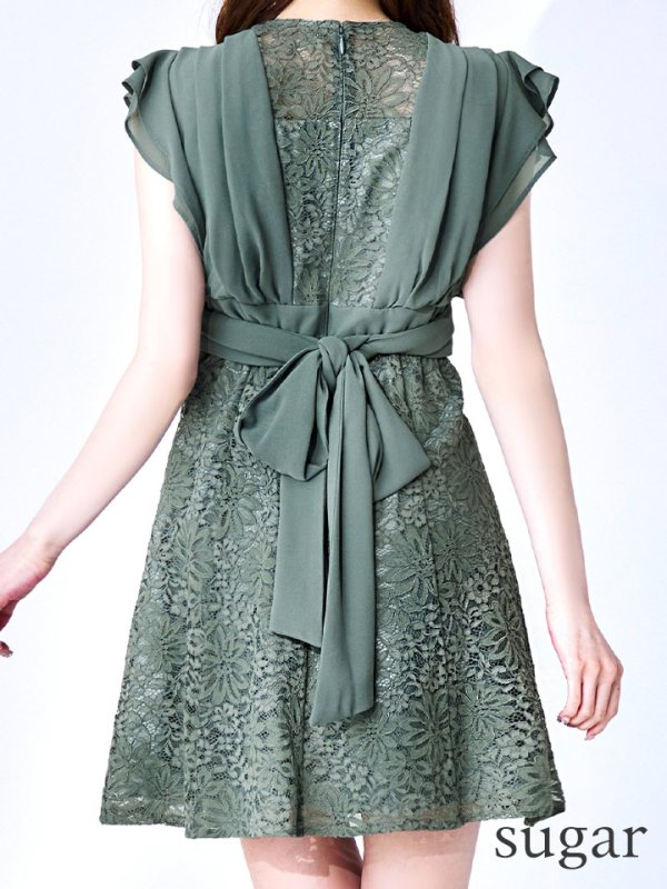 ダスティグリーン	モデル：ゆめ　身長：160cm　着用サイズ：8号(Sサイズ)