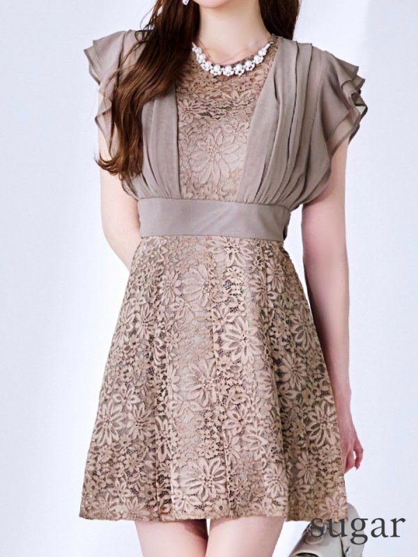 モーヴ　モデル：ゆめ　身長：160cm　着用サイズ：8号(Sサイズ)