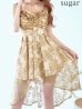 ベージュ モデル：真優川咲　身長：158cm　着用サイズ：8号(Sサイズ)