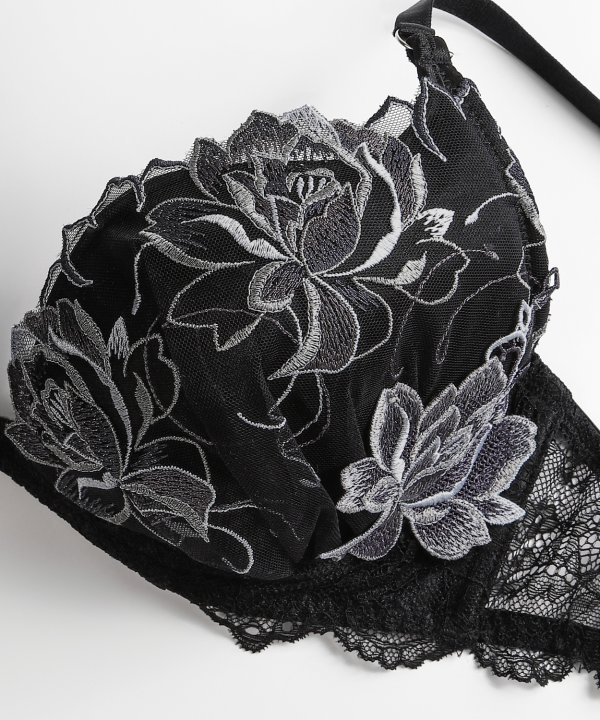 シャインベロナ トリックリフトブラ：ブラック