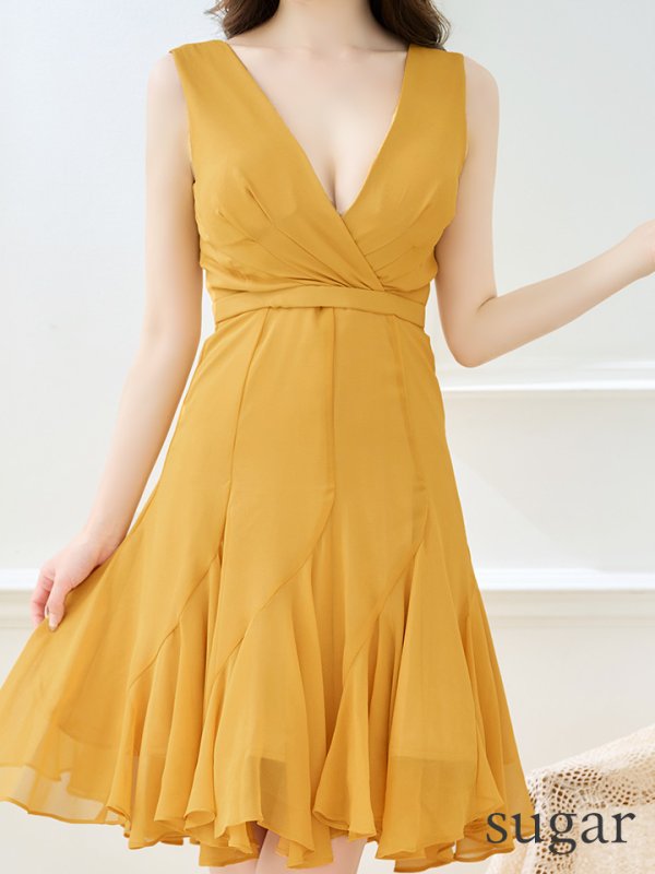 画像8: XSサイズあり【VELIQUE/ヴェリーク】ワンカラー/ タックデザイン/ ノースリーブ/ フレア/ Aライン/ ワンピース/ ひざ丈/ ミディアムドレス/ キャバドレス【HC02】