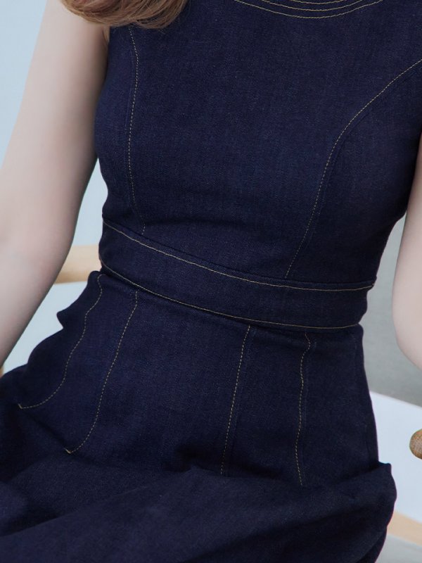 画像4: 【VELIQUE/ヴェリーク】デニム生地/ ノースリーブ/ ステッチ/ タック/ ひざ丈/ フレア/ ワンピース/ ミディアムドレス/ キャバドレス【HC02】